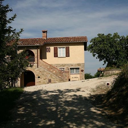 Agriturismo Caiburroni Pietralunga  Luaran gambar